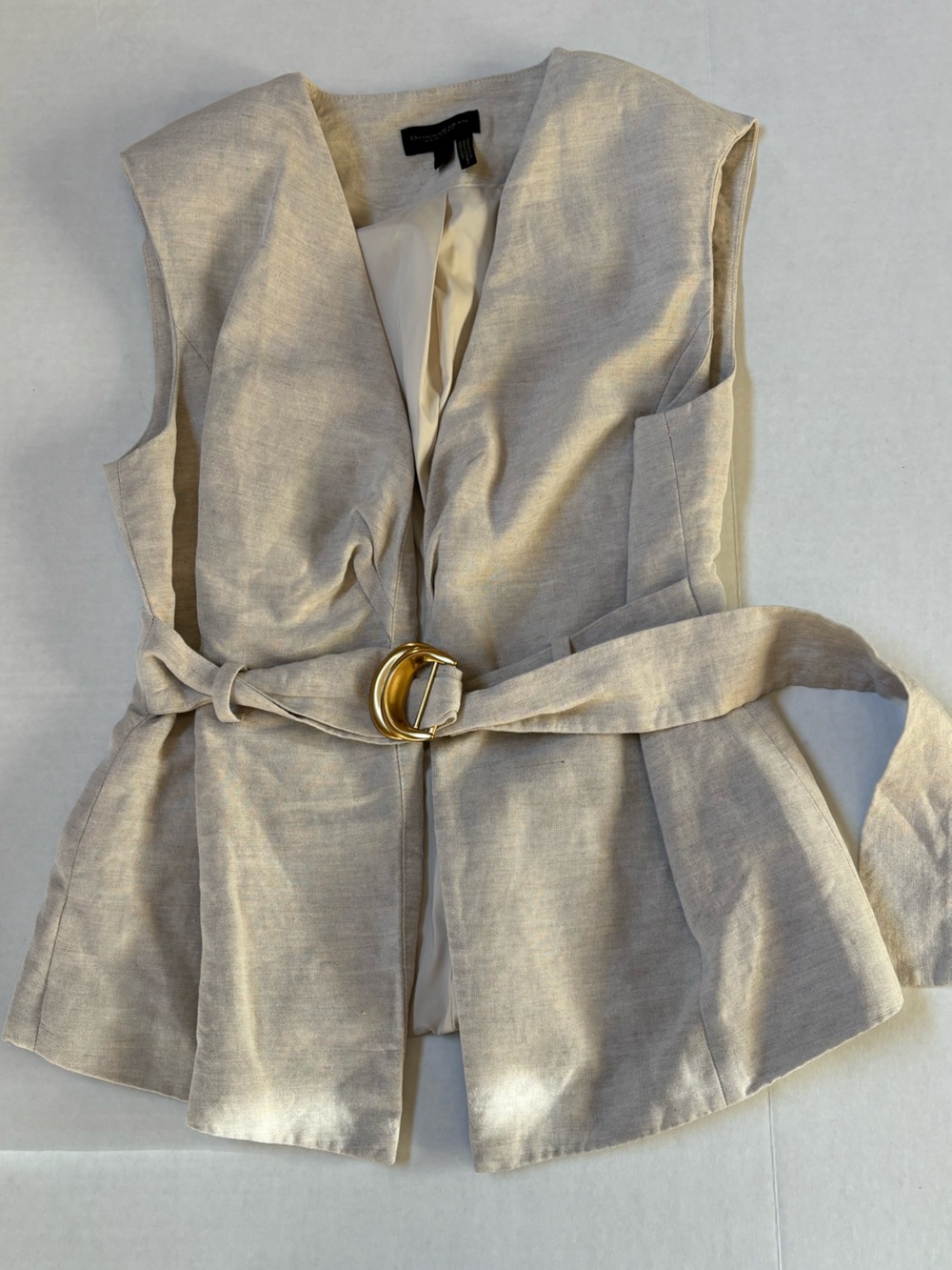 Donna Karan Cream Sleeveless Wrap Top with Gold Buckle - Picture 11 of 11